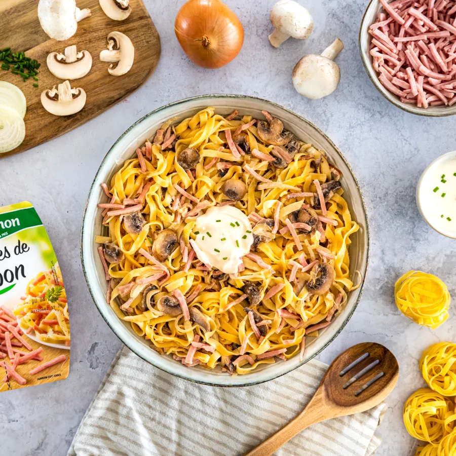 Recette tagliatelles au jambon et champignons Fleury Michon 