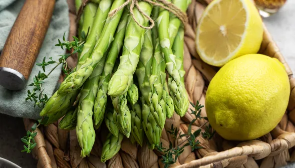 Bottes d'asperges vertes 