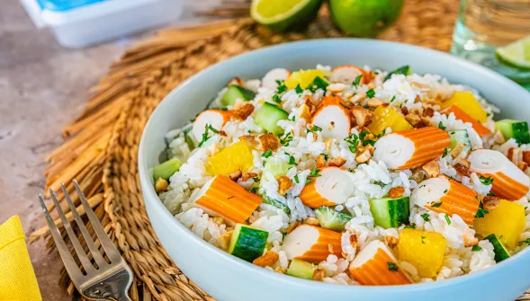 Salade de riz hawaïenne au surimi, ananas & citron vert Fleury Michon