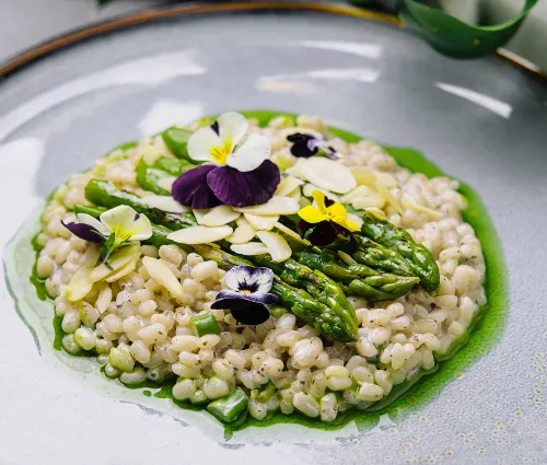 Risotto gourmand d'asperges vertes 
