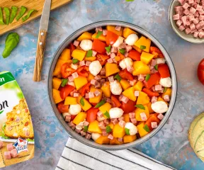 Recette salade de melon, tomates, mozza et dés de jambon Fleury Michon 