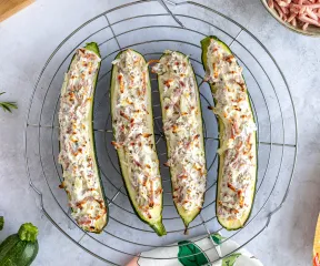 Recette Courgettes farcies allumettes de jambon & ricotta Fleury Michon