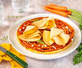 Tarte tatin salée aux carottes rôties & Tranches Végé pois chiche.jpg